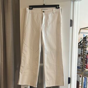 NWOT Vineyard Vines White High Rise Straight Leg Candiani Denim. Size 28